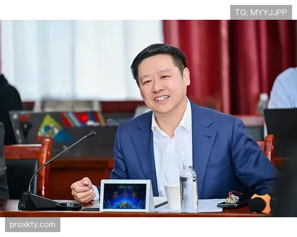 吴向东这生活节奏开启高配模式了？秒杀隔壁老王几十条街啊！
